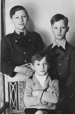 Brder Roland, Lothar und Dieter Happes: um 1940